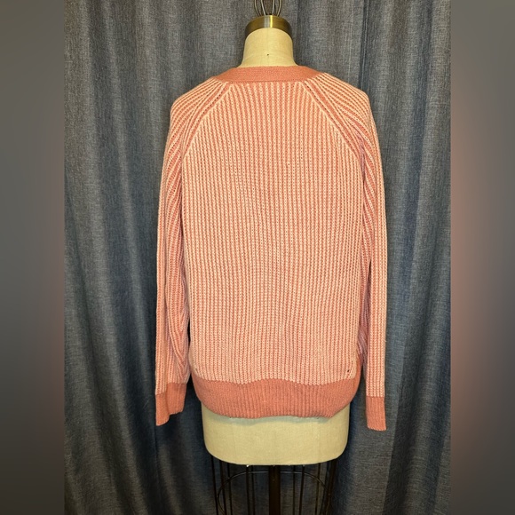 🧶 NWT—Adorable Cardigan Sweater 🧶 - Picture 5 of 8